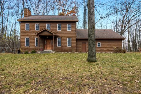 A home in Custer Twp