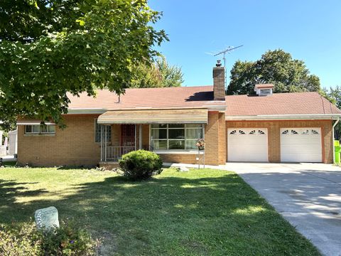 A home in Mount Morris Charter Twp