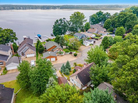 A home in Portage