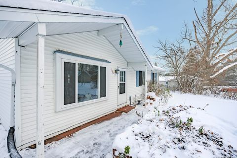 A home in Roscommon Twp