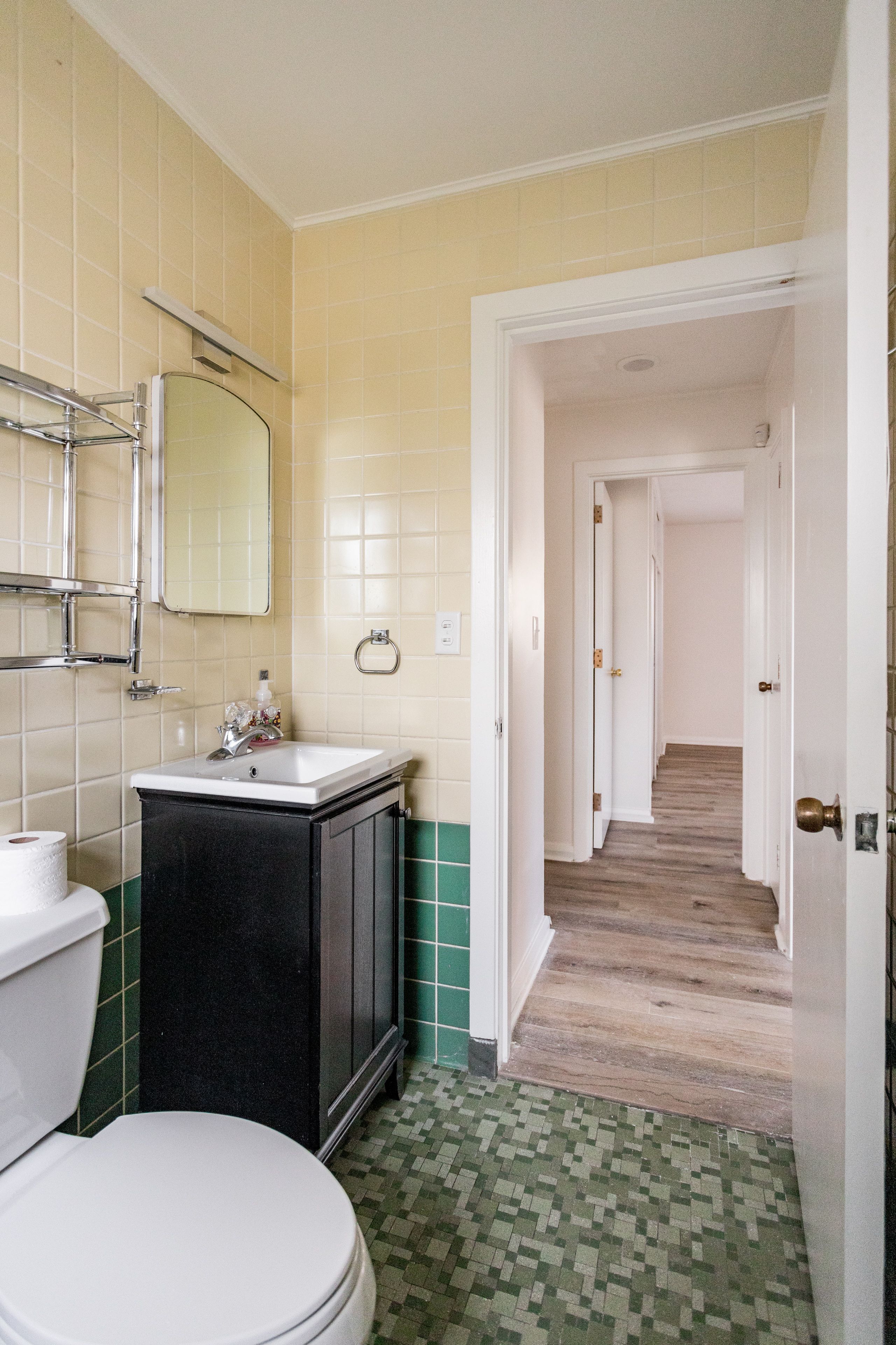 Detroit, Michigan 48215, United States, 4 Bedrooms Bedrooms, ,3 BathroomsBathrooms,Residential,Active,92147