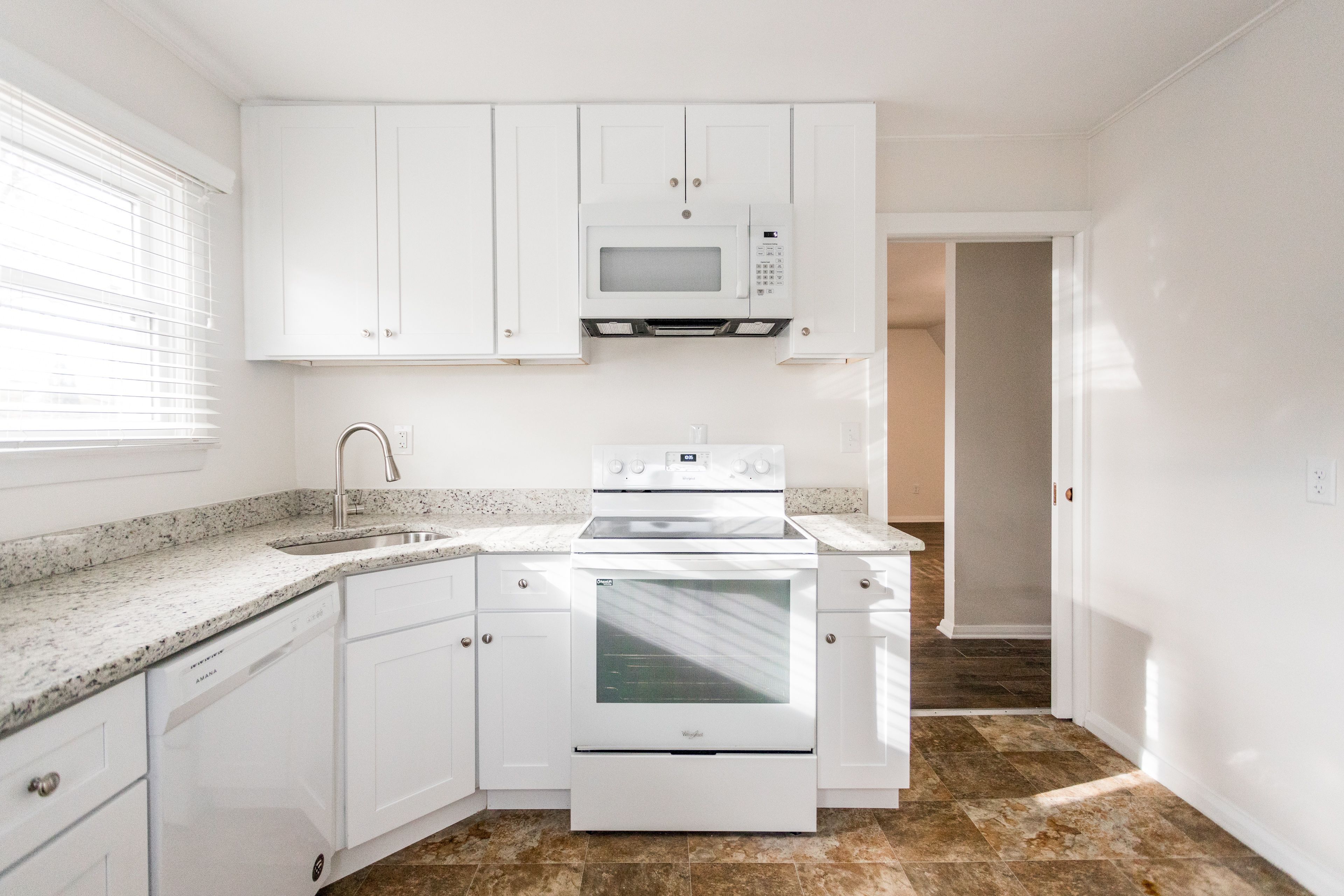 Detroit, Michigan 48215, United States, 4 Bedrooms Bedrooms, ,3 BathroomsBathrooms,Residential,Active,92147