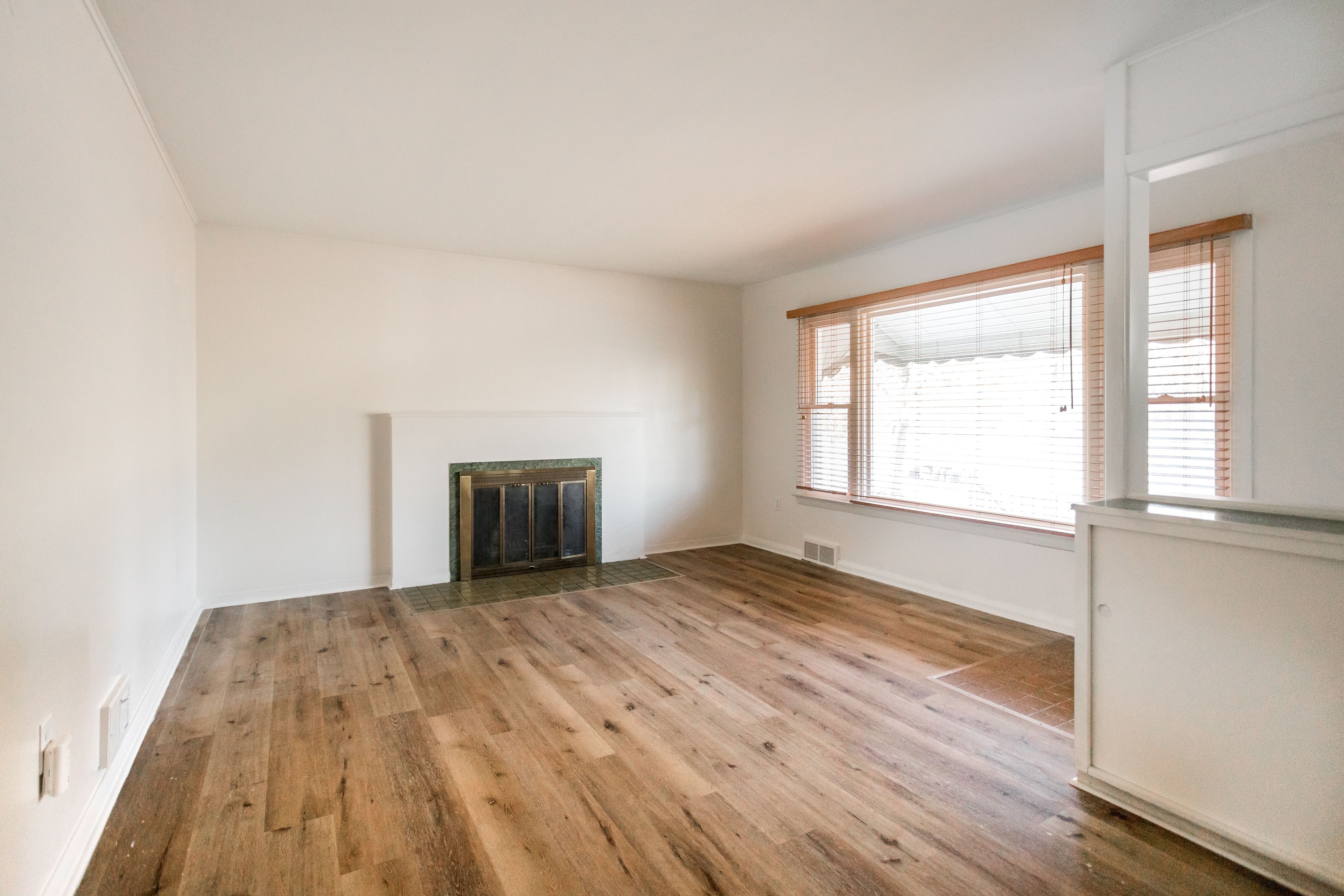 Detroit, Michigan 48215, United States, 4 Bedrooms Bedrooms, ,3 BathroomsBathrooms,Residential,Active,92147