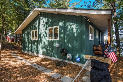 A home in Bear Lake Twp