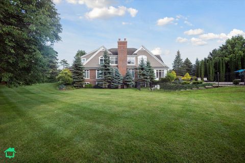 A home in Village Of Clarkston