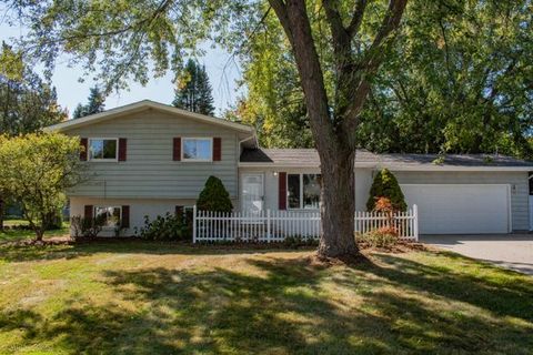 A home in Bay City