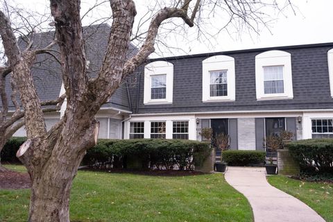 A home in Grosse Pointe Woods