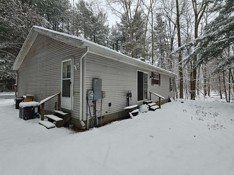 A home in Croswell