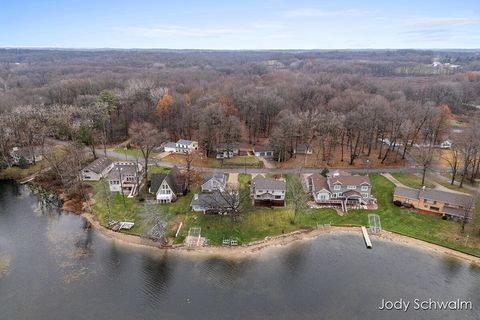 A home in Hope Twp