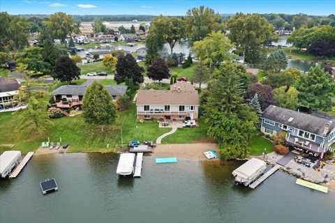 A home in Commerce Twp