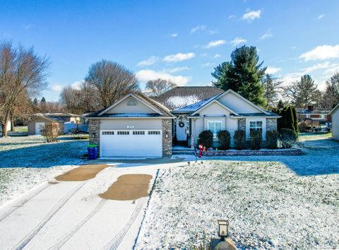 A home in Birch Run Vlg