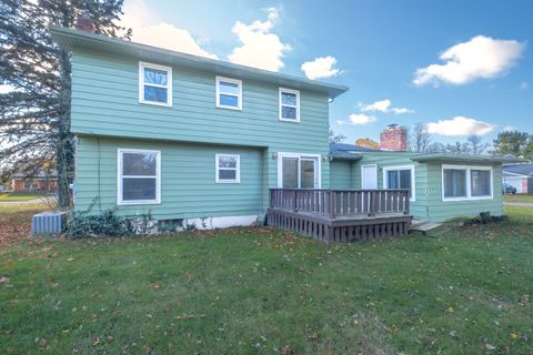 A home in Mt. Morris Twp