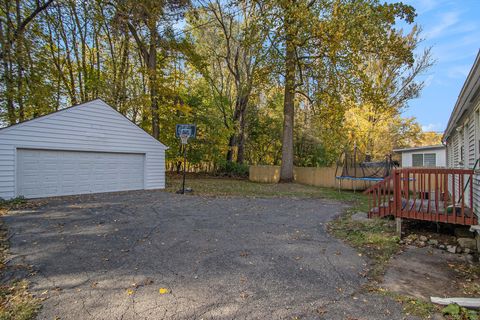 A home in Paw Paw Vlg