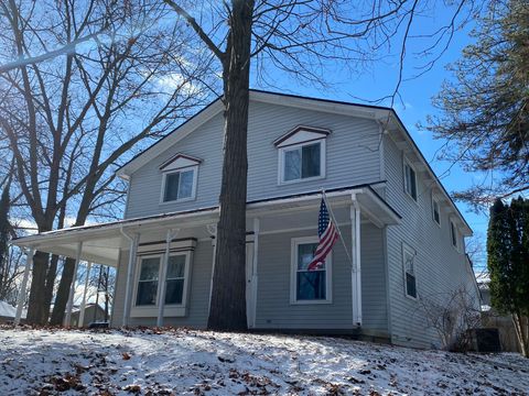 A home in Waterford Twp