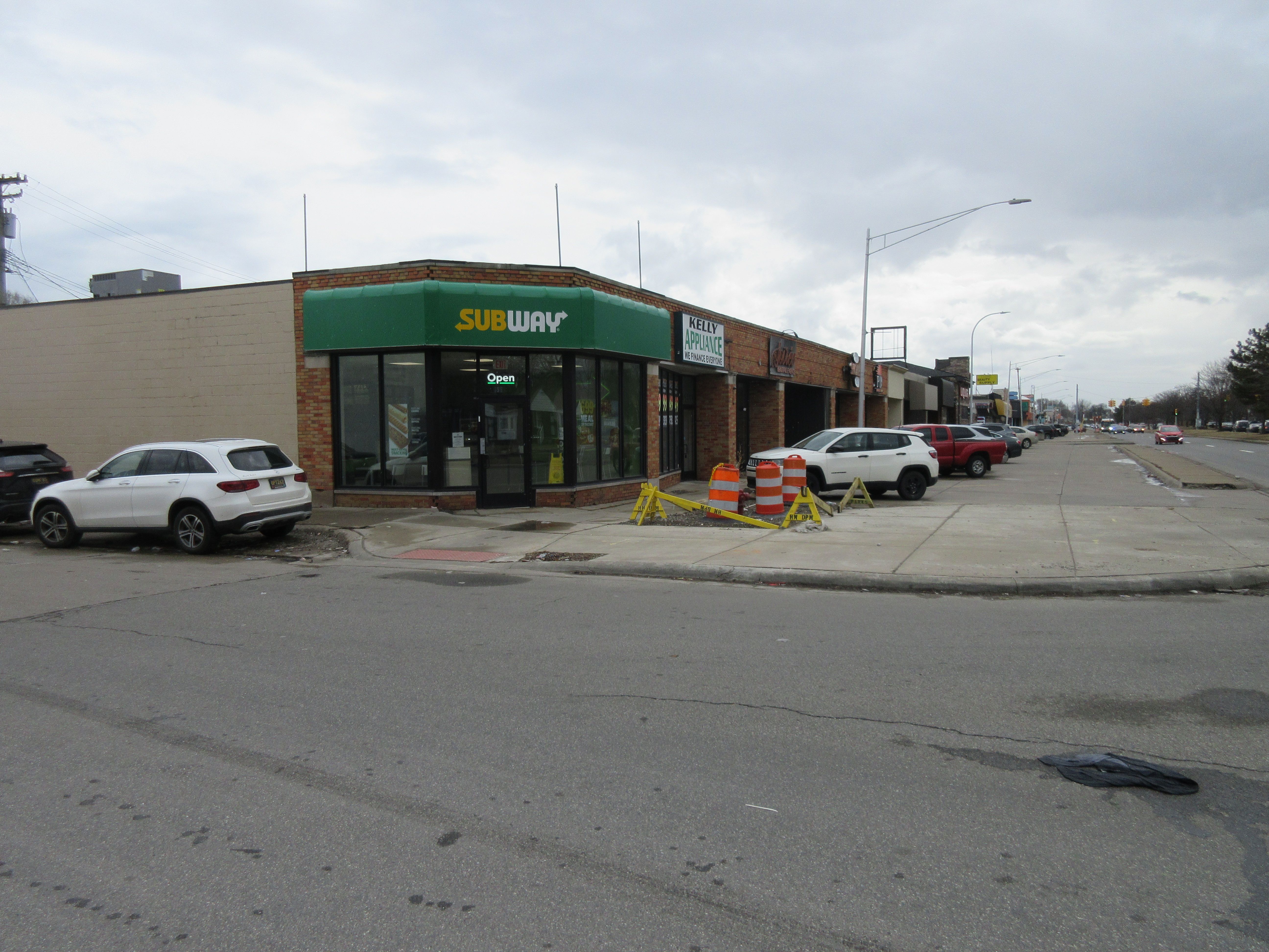 19528 KELLY Road