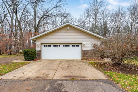 A home in Schoolcraft Twp