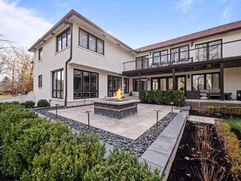 A home in Bloomfield Twp