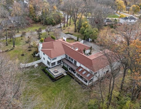 A home in Bloomfield Twp