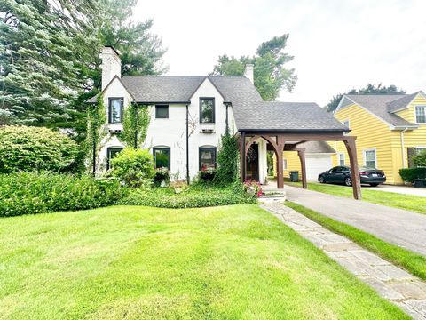 A home in Owosso