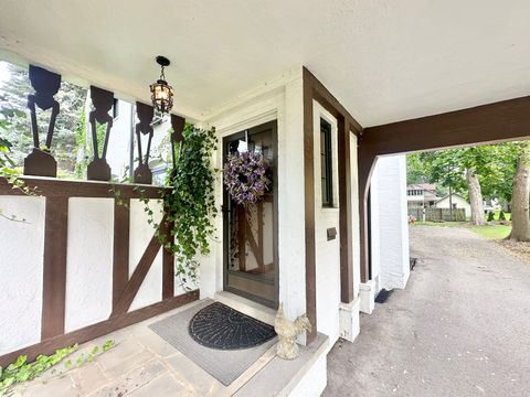 A home in Owosso