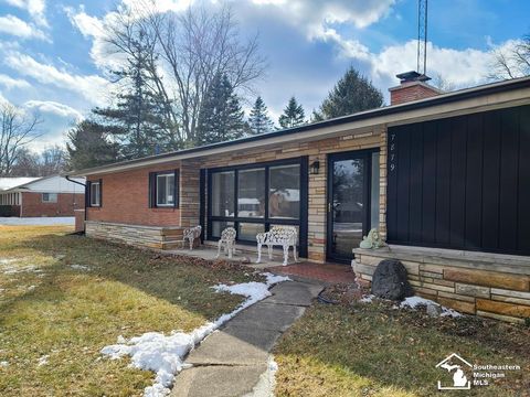 A home in BedfordTownship_Monroe