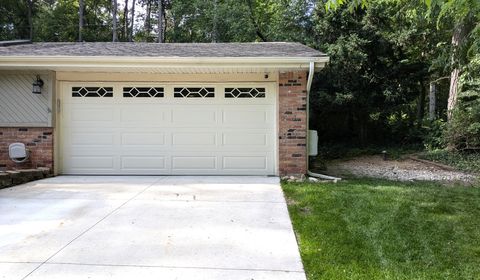 A home in West Bloomfield Twp