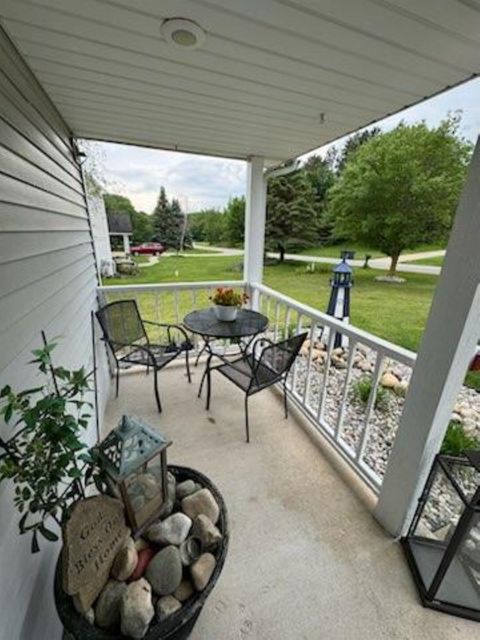 A home in Clam Lake Twp