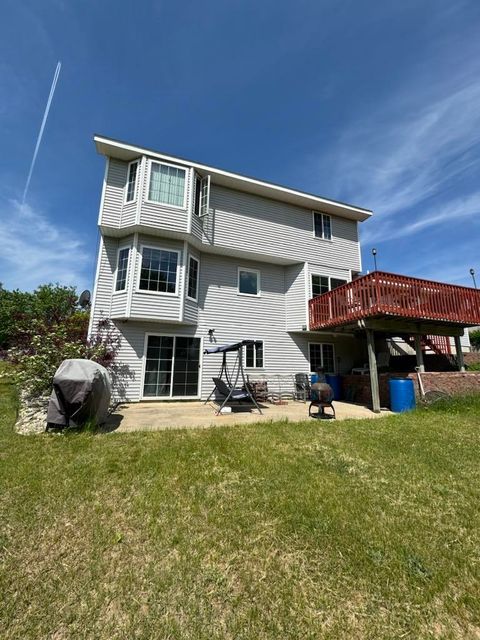 A home in Clam Lake Twp