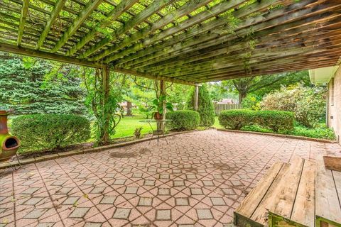 A home in Van Buren Twp