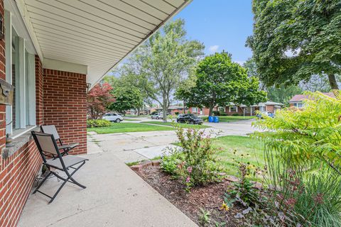 A home in Warren