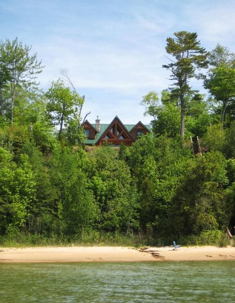 A home in Moran Twp