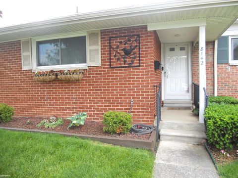 A home in Warren