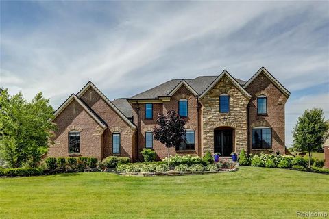 A home in Green Oak Twp