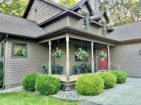 A home in Dickson Twp