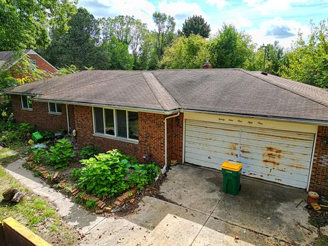 A home in Farmington Hills