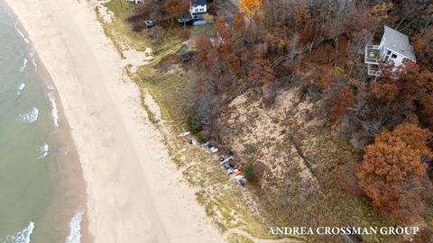 A home in Laketown Twp