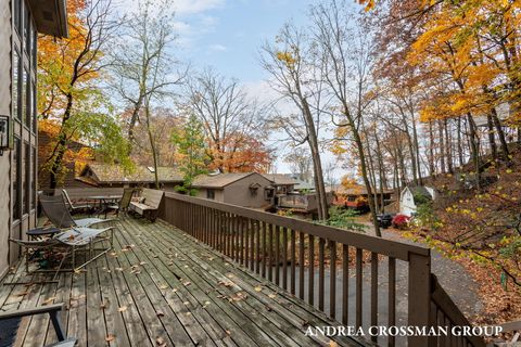 A home in Laketown Twp