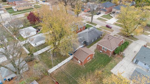 A home in Dearborn Heights