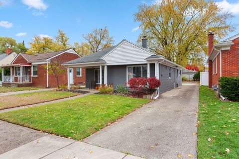 A home in Dearborn Heights