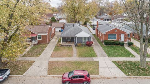 A home in Dearborn Heights