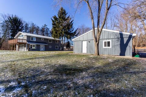 A home in Unadilla Twp