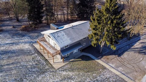 A home in Unadilla Twp