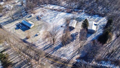 A home in Unadilla Twp