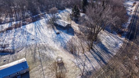 A home in Unadilla Twp