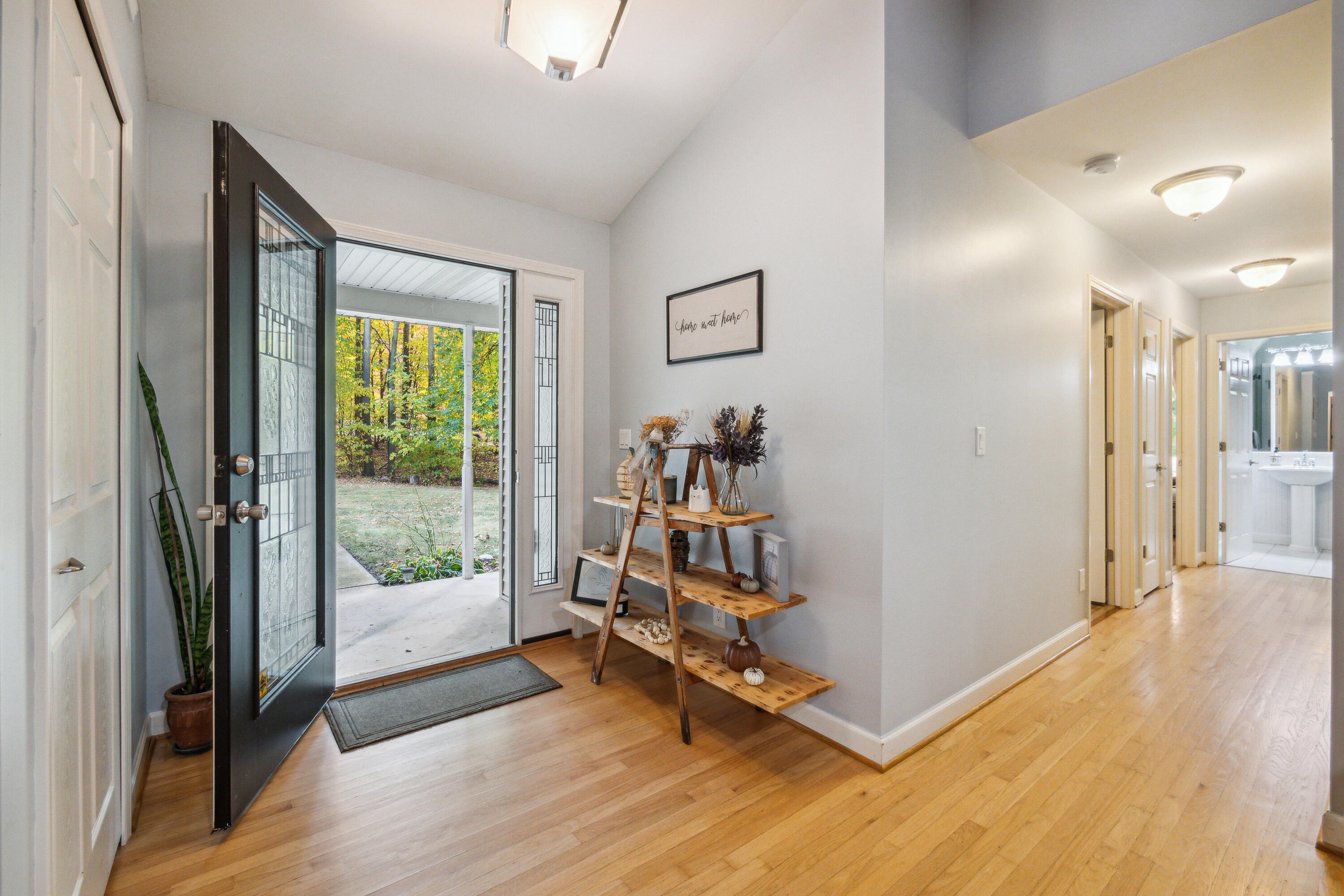 4808 Hidden Hills Circle