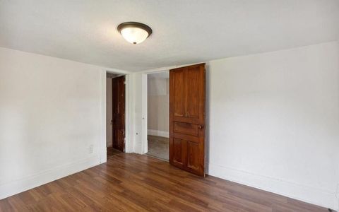 listing image 36