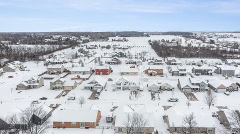 A home in Tittabawassee Twp