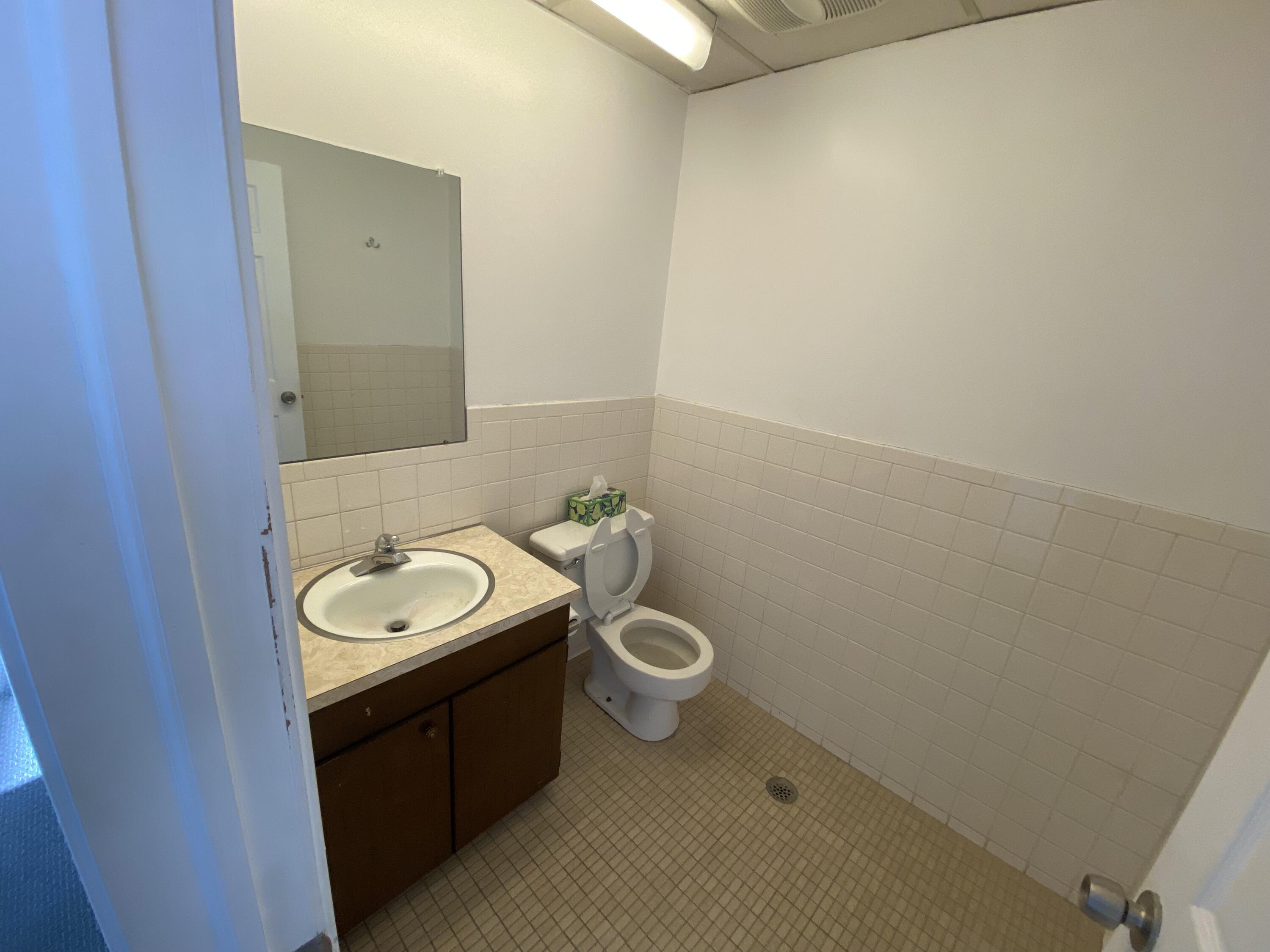 26440 Southfield Road 6