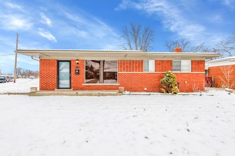 A home in Warren