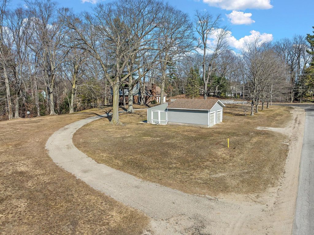 listing image 86